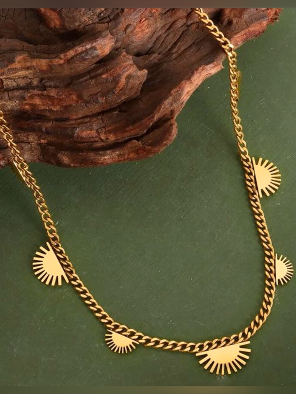 18K Gold Plated Stainless Steel Solar Fringe Cuban Chain Necklace NWOT